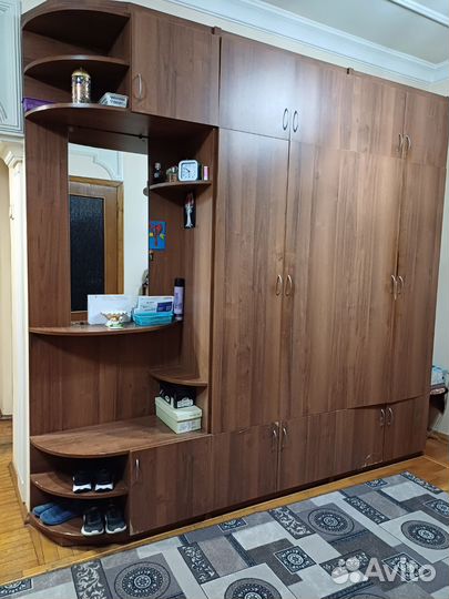 Шкаф в прихожую бу