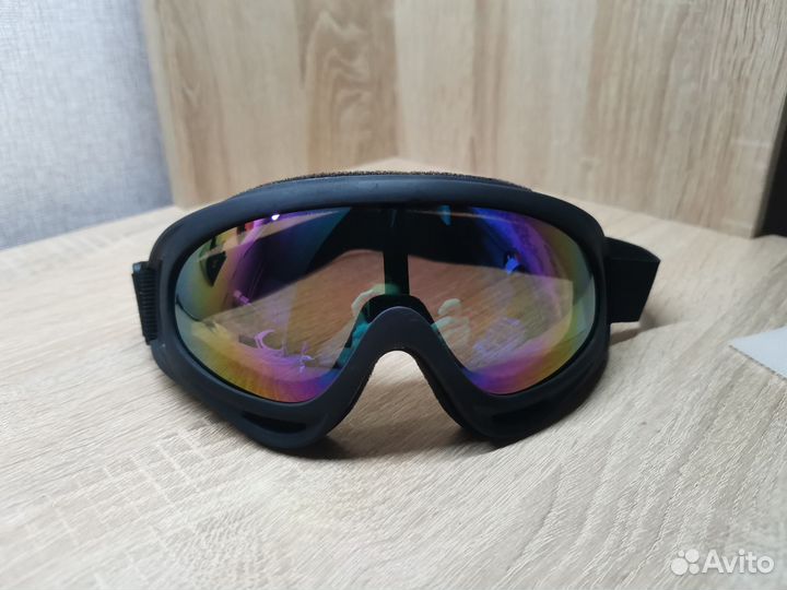 Горнолыжные очки