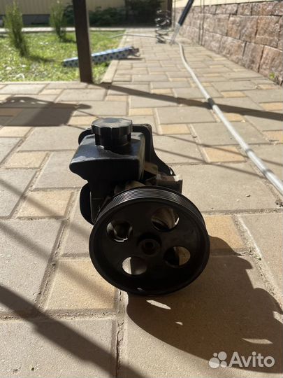 Насос гур mersedes w204