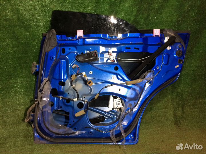 Дверь задняя правая subaru Impreza GG G11 Синяя вт