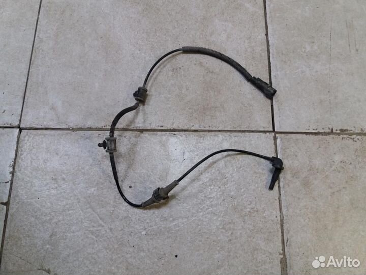 Датчик ABS передний Chevrolet Cruze J300