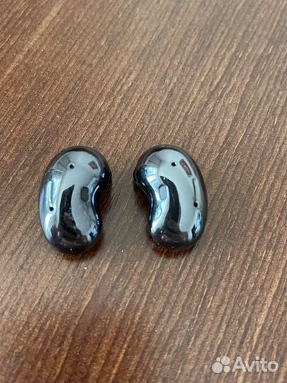 Наушник samsung galaxy buds live black левый