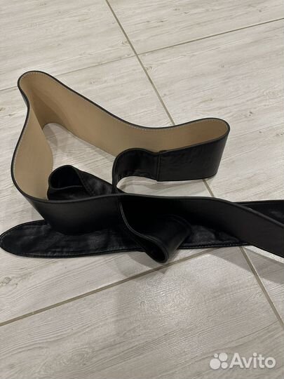 Пояс кожаный для аерхней одежды