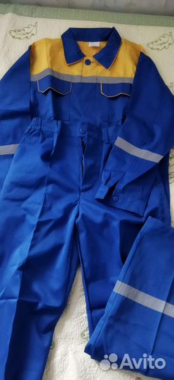 Продам рабочие костюмы