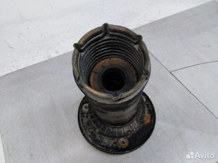 Опора переднего амортизатора 31340606