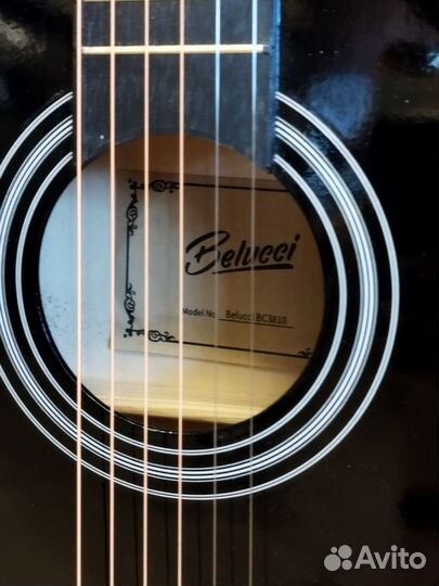 Акустическая гитара новая
