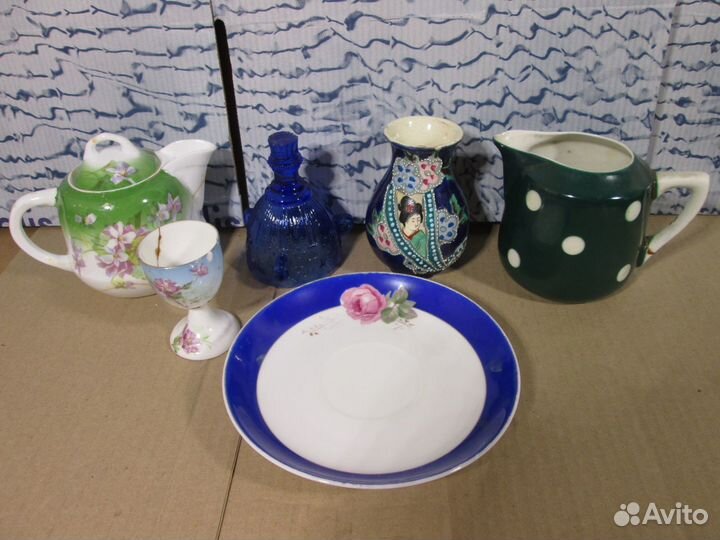 Разная старинная посуда