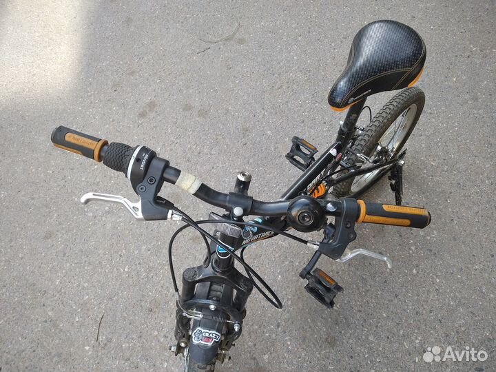 Велосипед novatrack на 4-6 лет