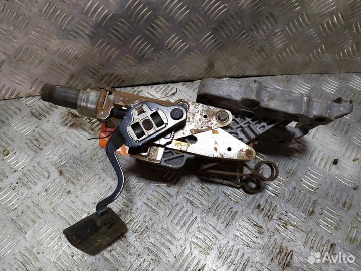 Колонка рулевая Audi A3 1996 2003