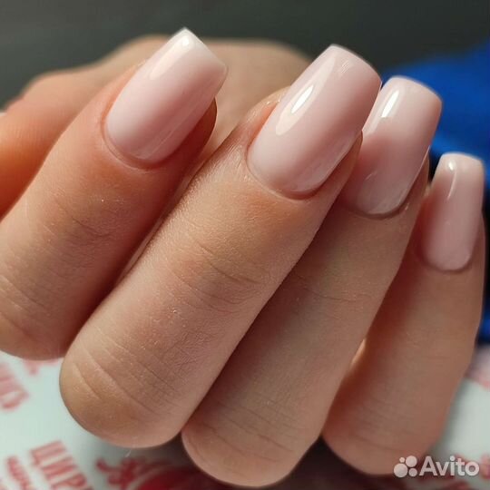 Мастер маникюра и педикюра