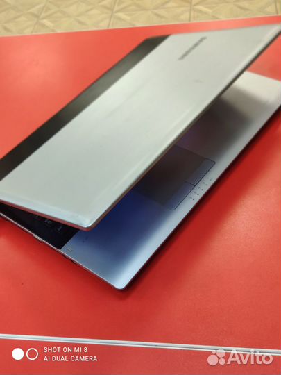 Ноутбук samsung для работы учебы ом1