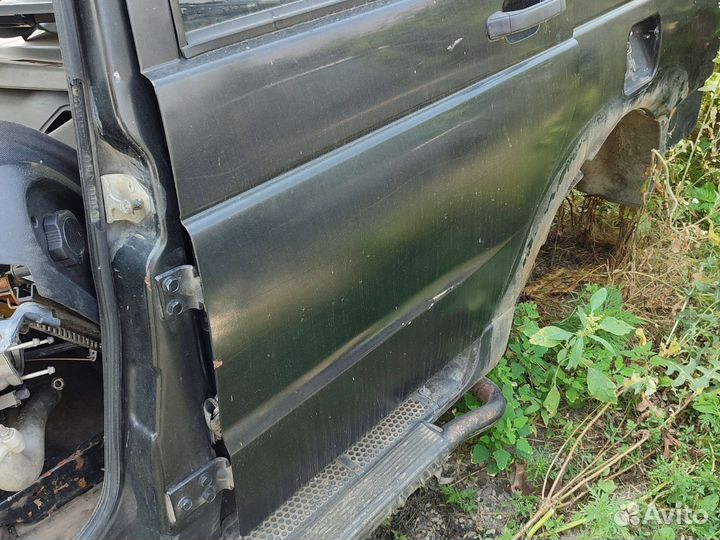 Дверь задняя левая УАЗ patriot