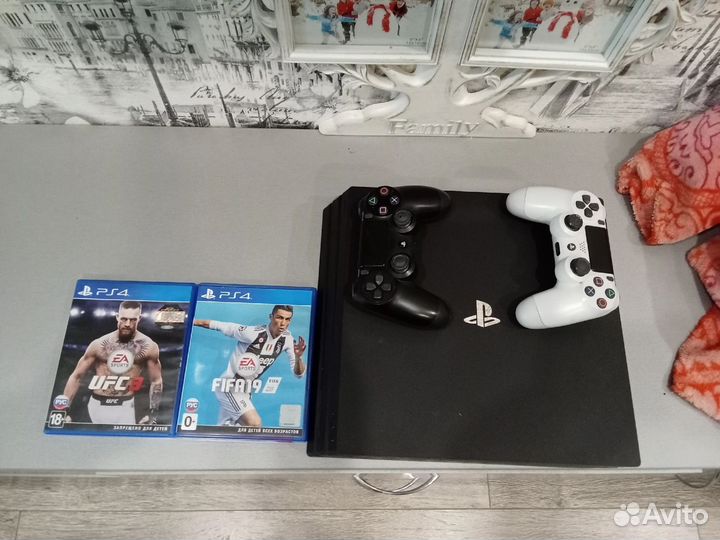 Sony playstation 4 pro 1tb