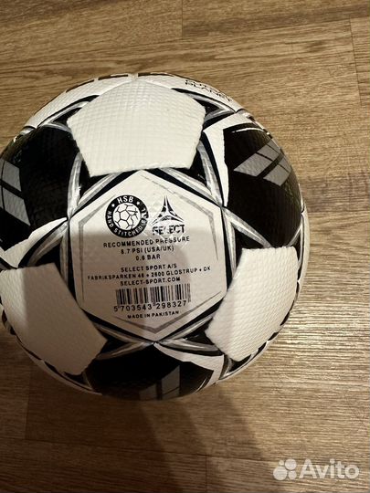 Футбольный мяч select 4
