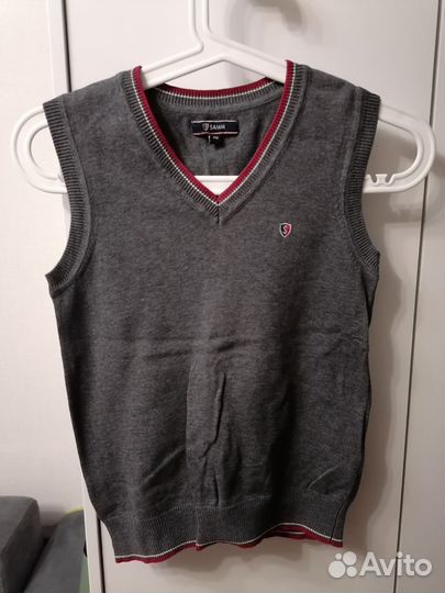 Жилетка для мальчика серая гимназия горностай