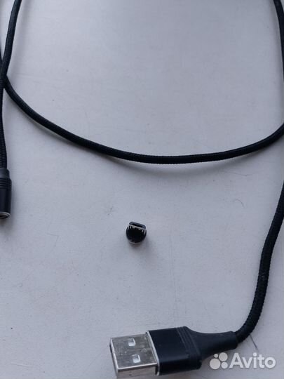 Провод с магнитной зарядкой