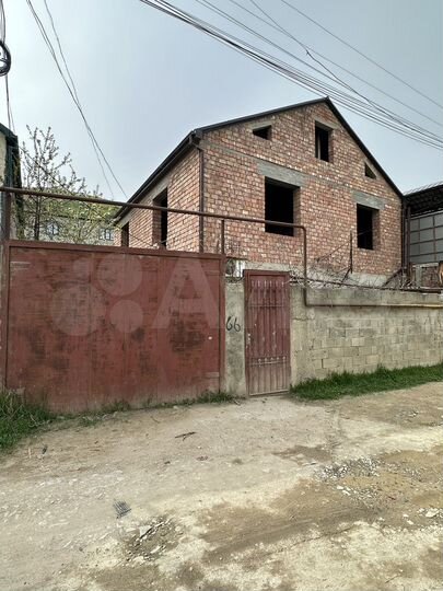 Дом 180 м² на участке 4,5 сот.