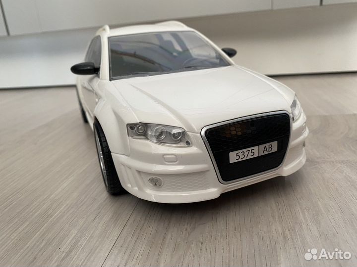 Audi S4 Avant