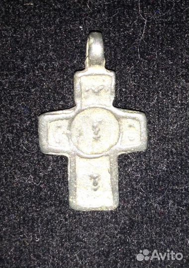 Старинный нательный крестик