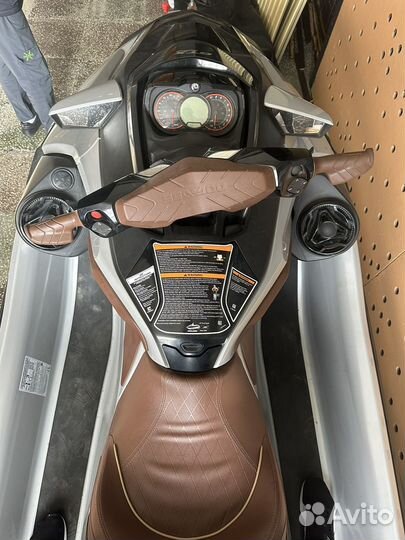 BRP GTX 300 Limited