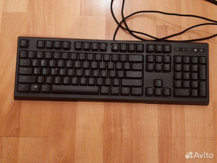 Игровая клавиатура с подсветкой razer