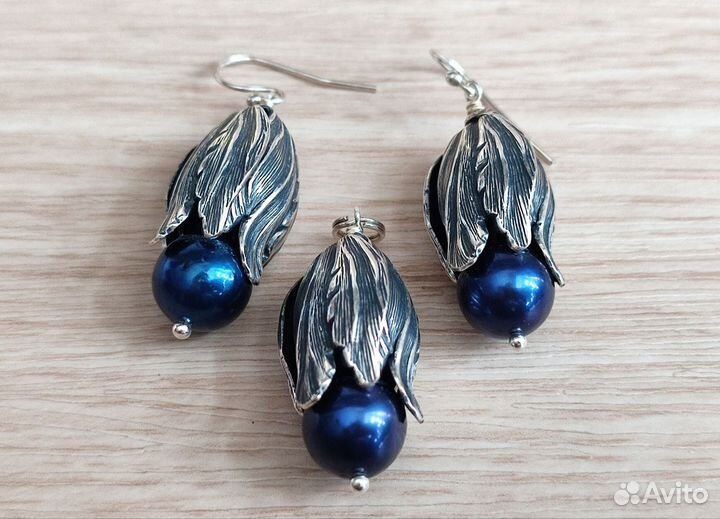 Серьги и кулон с перламутром 2 комплекта