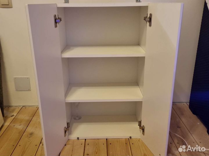 Полка для ванной