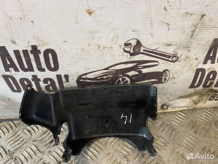 Кожух рулевой колонки Toyota Corolla 9 (E120)