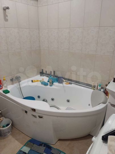 Комната 17 м² в 2-к., 2/3 эт.