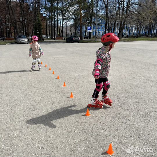 Тренер по катанию на роликах