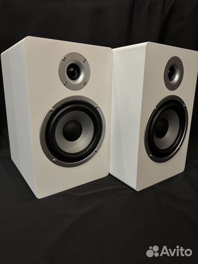 Студийный монитор Soundsation Clarity-A5-W (L869L)