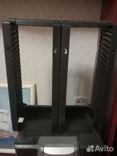 Полка для хранения дисков