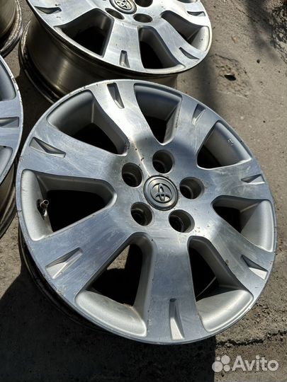Литые диски R16 Toyota Alphard