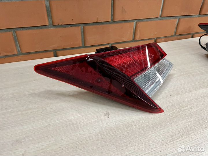 Задний левый фонарь Hyundai Elantra 7 ориг без деф