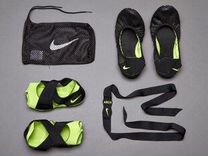 Wmns Nike Studio Wrap - Black/Volt