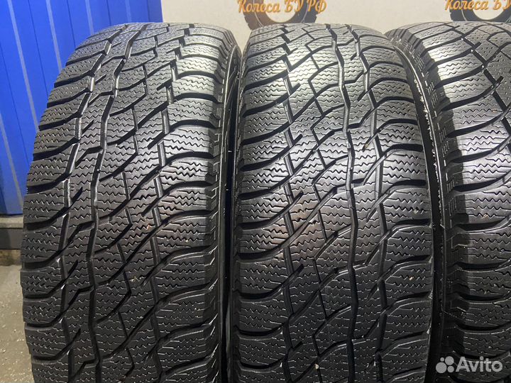 Viatti Bosco S/T V-526 215/60 R17 96T