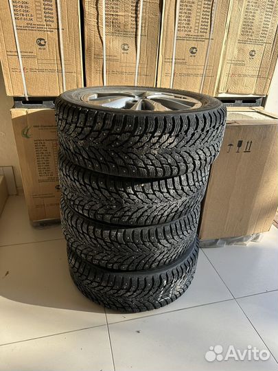Nokian Tyres Hakka C Cargo 215/55 R17