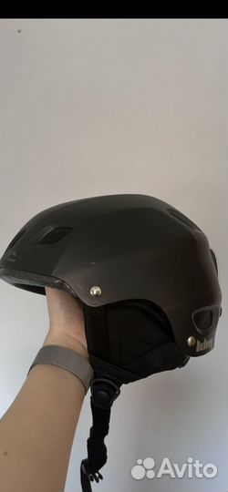 Шлем горнолыжный