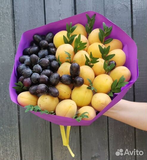 Букеты из фруктов