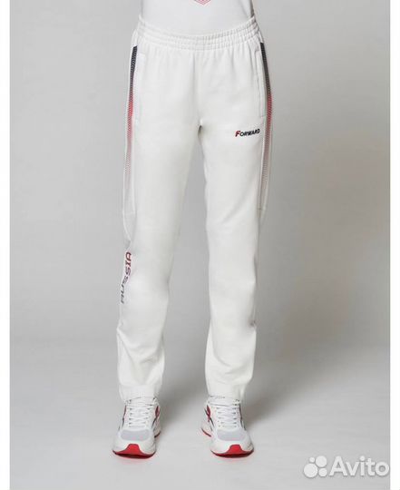 Костюм спортивный