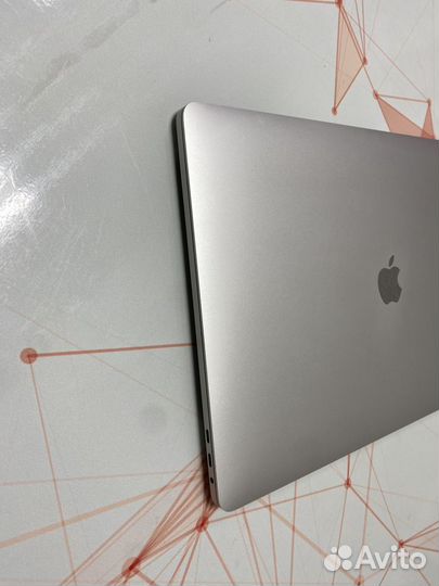 Экран для MacBook Pro 16 2019 A2141 Silver