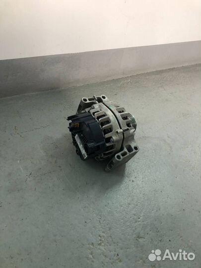 Генератор Valeo LADA Vesta 90A
