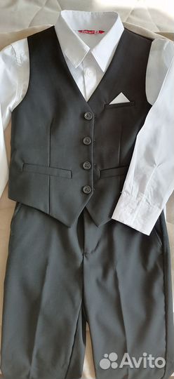 Сорочка белая, брюки, жилетка, шорты р 116