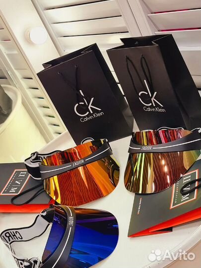 Козырьки Christian dior