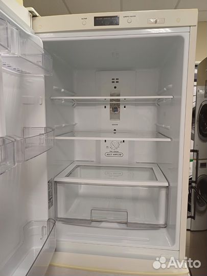 Холодильник LG. No Frost. Бежевый. Доставка