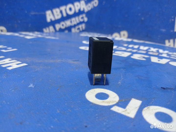 Реле Ford Kuga внедорожник 2012