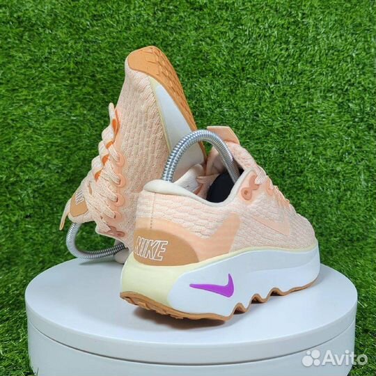 Кроссовки Nike Motiva