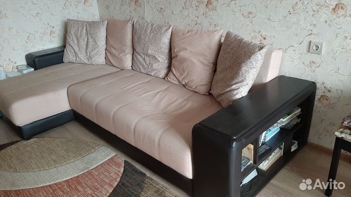 Угловой диван б/у