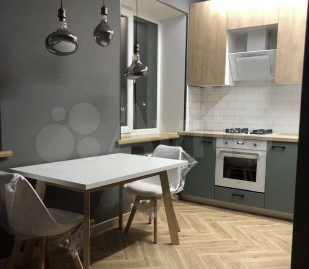 2-к. квартира, 60 м², 3/3 эт.