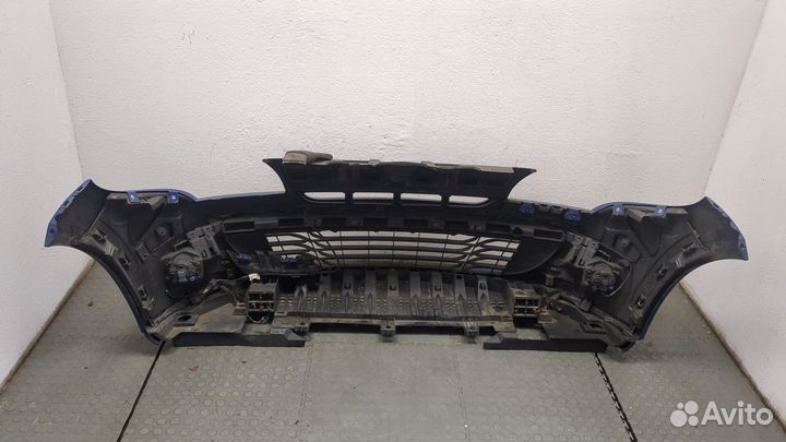 Бампер передний Renault Megane 3